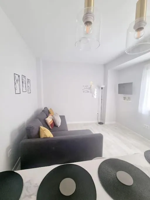 Increible Apartamento De Lujo En Triana 세비야 0*,
